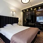 500 Premium Hotel 3*