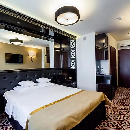 500 Premium Hotell Zegrze