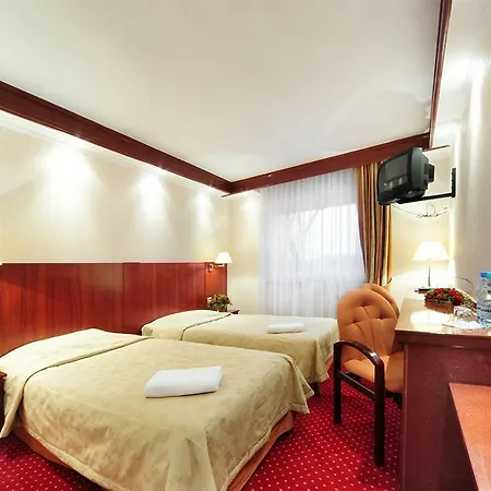 500 Hotel Zegrze
